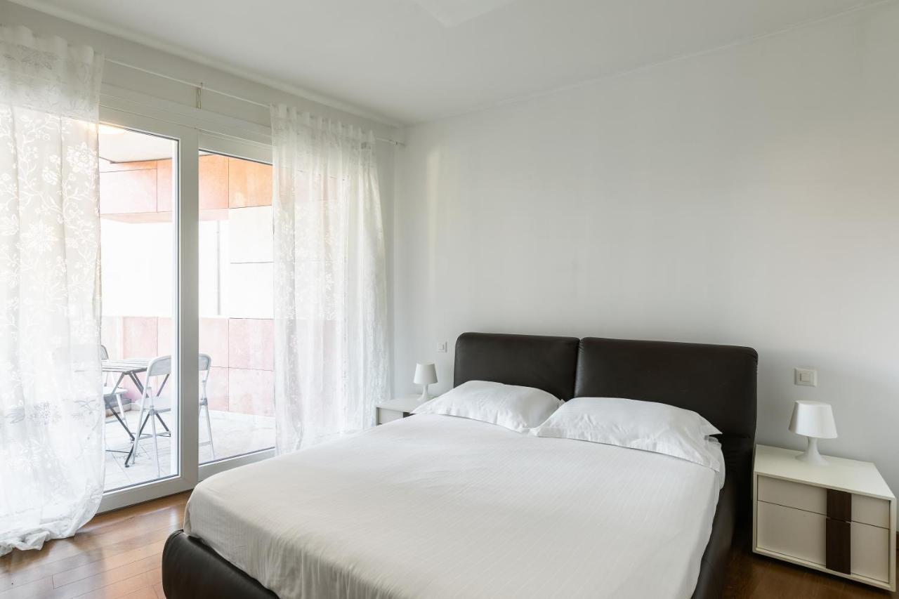 Roggia Apartments By Quokka 360 - Central Flats With Parking Space Лугано Екстериор снимка