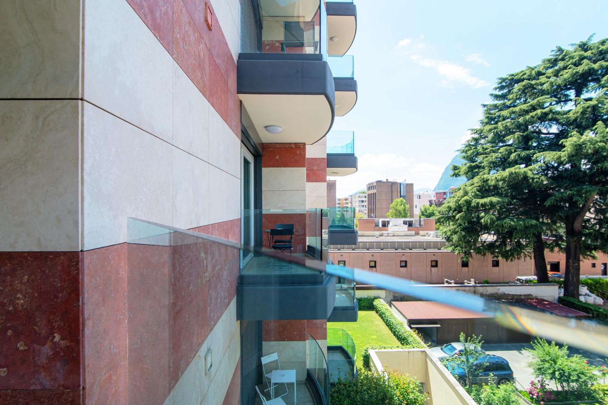 Roggia Apartments By Quokka 360 - Central Flats With Parking Space Лугано Екстериор снимка